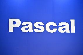 Pascal's sign, logo