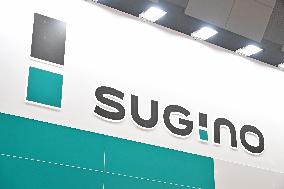 Sugino Machine signboard, logo