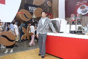 Artist Harry Attends 2024 International Coffee Fair in Taipei