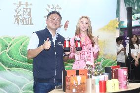 Female singer ELKIE Attends The International Tea Expo in Taipei