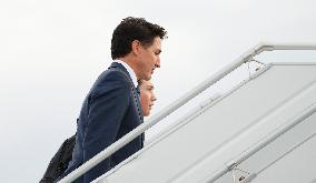 Justin Trudeau And Daughter Leaving To South America - Canada