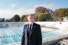 Gil Averous Visits Alfred Nakache Pool Facilities - Toulouse