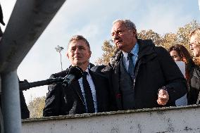 Gil Averous Visits Alfred Nakache Pool Facilities - Toulouse