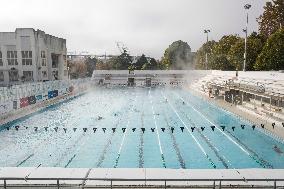 Gil Averous Visits Alfred Nakache Pool Facilities - Toulouse