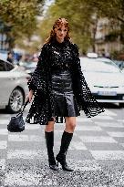 PFW - Akris Street Style