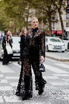 PFW - Akris Street Style