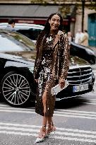 PFW - Akris Street Style