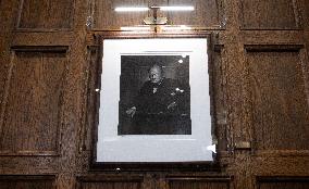 Yousuf Karsh's 1941 Portrait Of Winston Churchill At Hotel - Ottawa