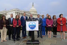 DC: Rep Barragan hold a CHC new members press conference