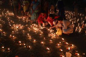 Dev Deepawali Celebration In India, Kolkata - 15 Nov 2024