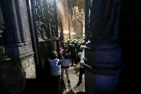 The Return To Notre-Dame In Paris Of The "Vierge à L'Enfant" Statue