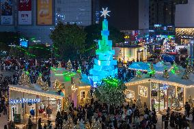 A 17-meter-high LED Christmas Tree in Chongqing