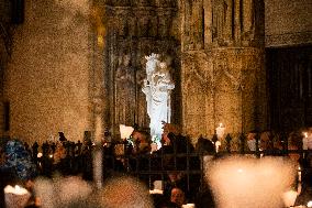 Notre Dame's Virgin Mary Statue Returned To Cathedral - Paris