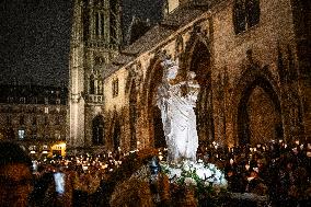 Notre Dame's Virgin Mary Statue Returned To Cathedral - Paris