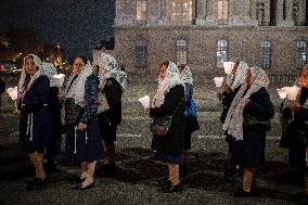 Notre Dame's Virgin Mary Statue Returned To Cathedral - Paris