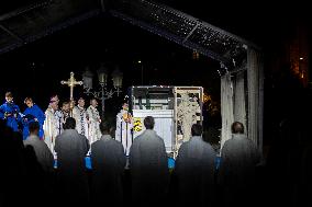 Notre Dame's Virgin Mary Statue Returned To Cathedral - Paris