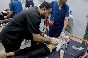 Strikes' Victims Taken To Al-Awda Hospital - Gaza