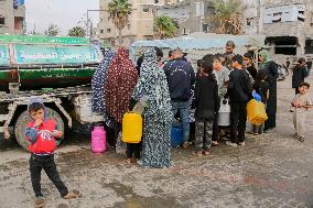 Daily Life In War Time - Gaza