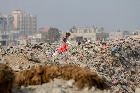 Daily Life In War Time - Gaza