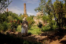 Foreign Tourists Visit Afghanistan