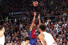 FC Barcelona v Paris Basketball - Turkish Airlines EuroLeague