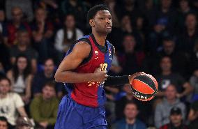 FC Barcelona v Paris Basketball - Turkish Airlines EuroLeague