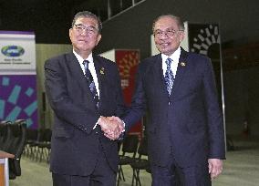 Japan-Malaysia summit in Lima