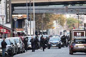 Pizzeria Owner's Son Takes Employees Hostage In Issy-les-Moulineaux