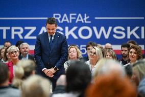 Rafal Trzaskowski's Krakow Campaign Before Civic Coalition Primary