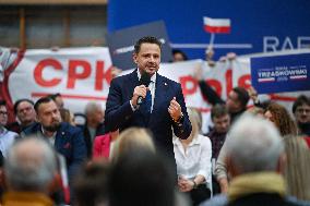 Rafal Trzaskowski's Krakow Campaign Before Civic Coalition Primary