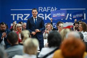 Rafal Trzaskowski's Krakow Campaign Before Civic Coalition Primary