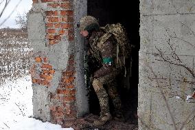 Soldiers of 57th Brigade practice assault skills in Kharkiv region