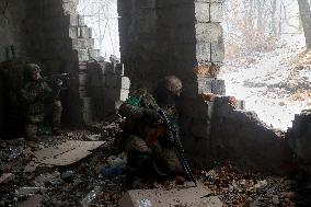 Soldiers of 57th Brigade practice assault skills in Kharkiv region