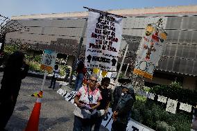 Residents Of The Town Of Xoco In Coyoacán, Mexico City, Protest Outside The Mitikah Shopping Mall