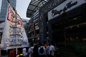 Residents Of The Town Of Xoco In Coyoacán, Mexico City, Protest Outside The Mitikah Shopping Mall