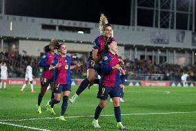 Real Madrid Women v Barcelona Women: Liga F