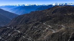 Nujiang River Zigzag Road - China