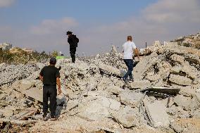 Palestinian House Demolished After Israeli Airstrikes - Hebron