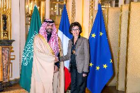 Minister of Culture Rachida Dati Receives Saudi Counterpart - Paris