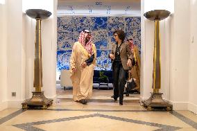 Minister of Culture Rachida Dati Receives Saudi Counterpart - Paris