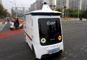 SF Express Robot