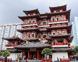 Buddha Tooth Relic Temple