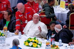 Pope Francis Celebrates The Day Of The Poor With Mass And Lunch