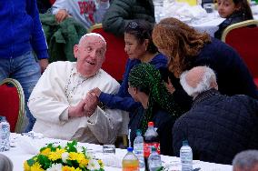 Pope Francis Celebrates The Day Of The Poor With Mass And Lunch