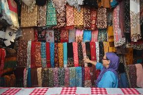 Garments Market In Kolkata, India