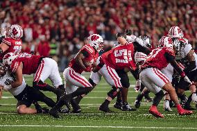 Wisconsin Badgers Vs. Oregon Ducks