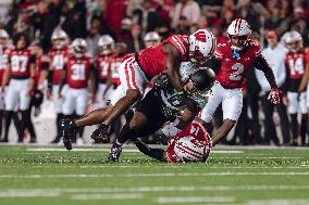 Wisconsin Badgers Vs. Oregon Ducks