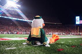 Wisconsin Badgers Vs. Oregon Ducks