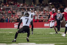 Wisconsin Badgers Vs. Oregon Ducks