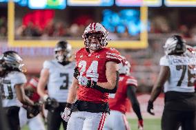 Wisconsin Badgers Vs. Oregon Ducks